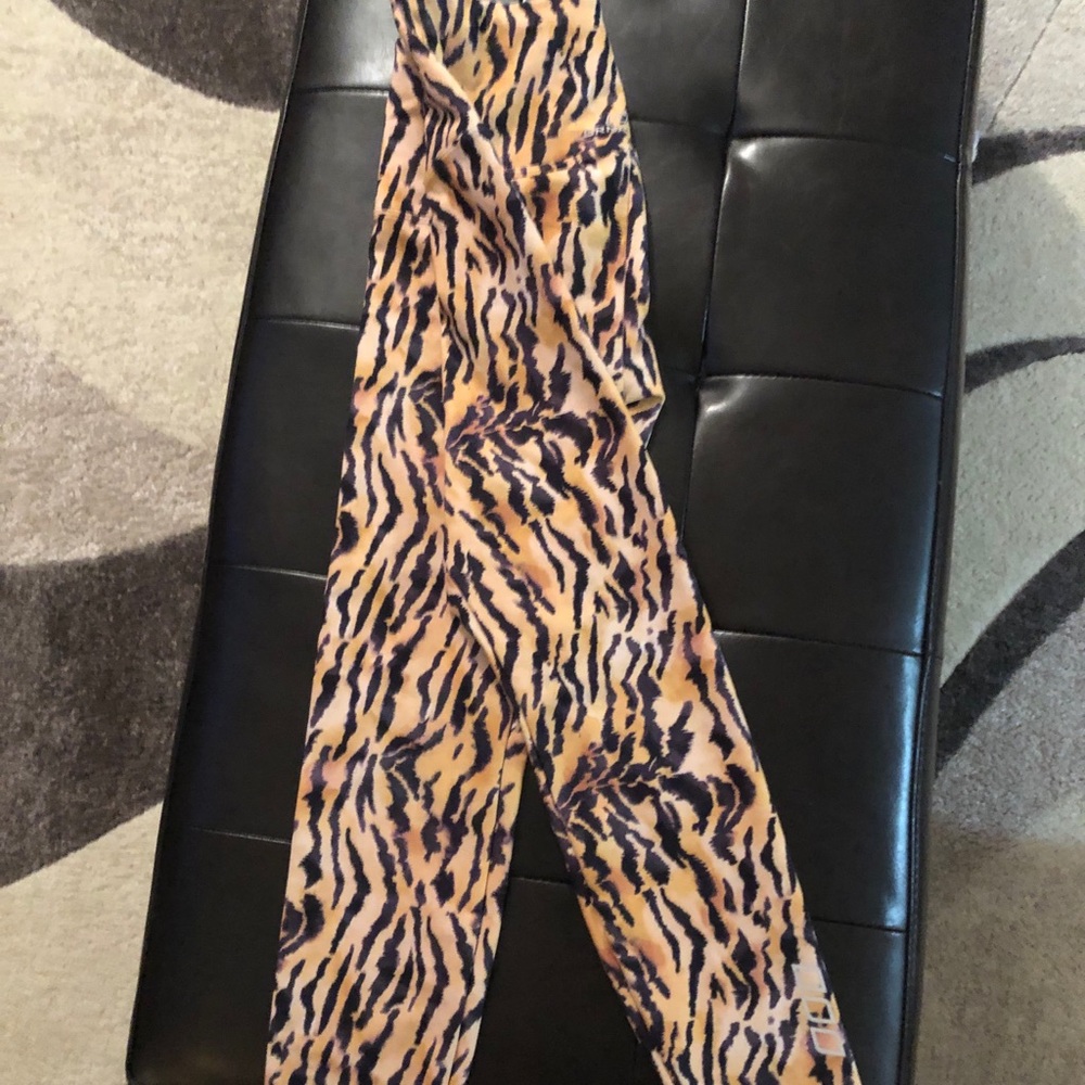 Lorna Jane leggings